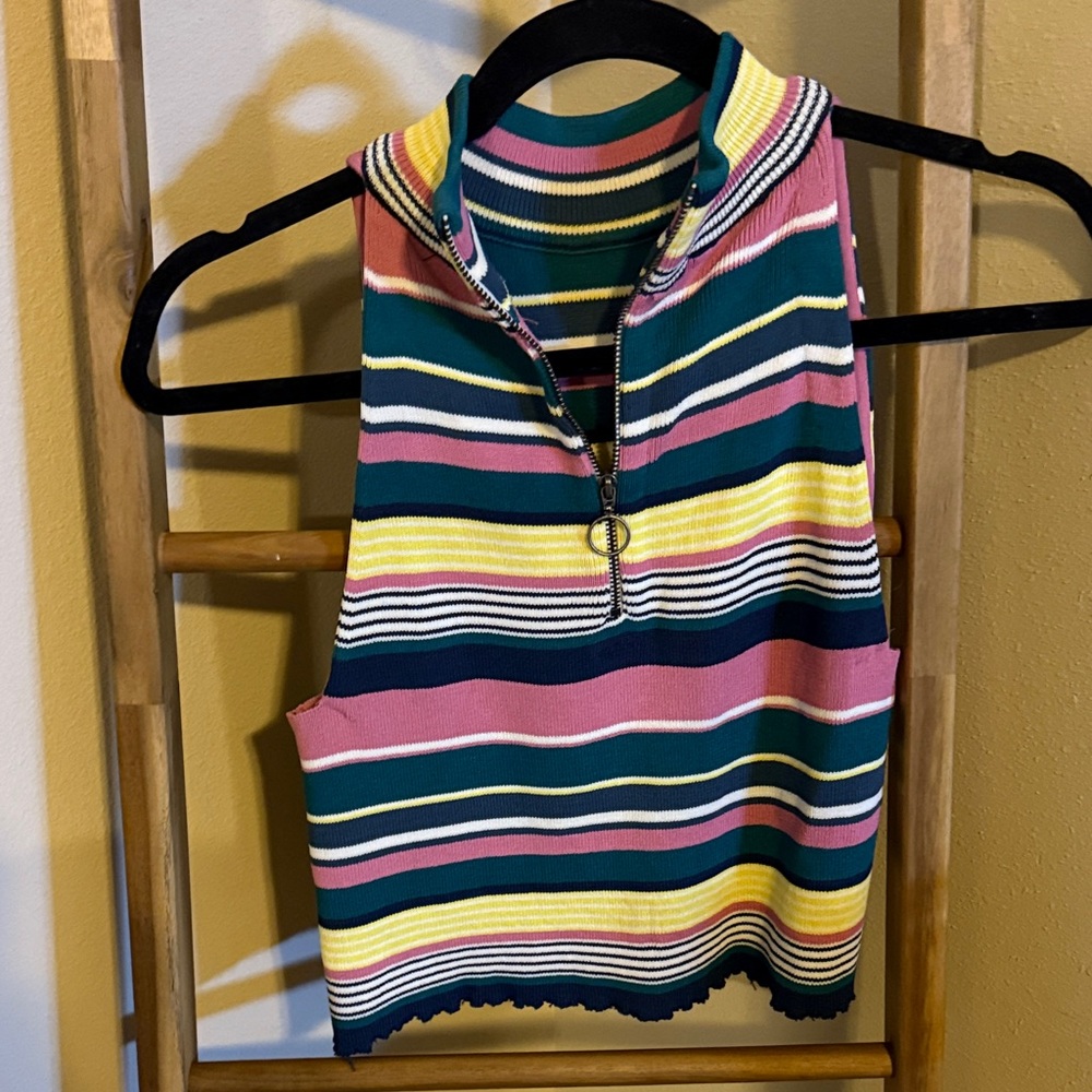 Vintage Striped Sleeveless Zip-Up Top